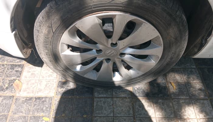 2015 Maruti Ciaz VDI +, Diesel, Manual, 98,888 km, tyre