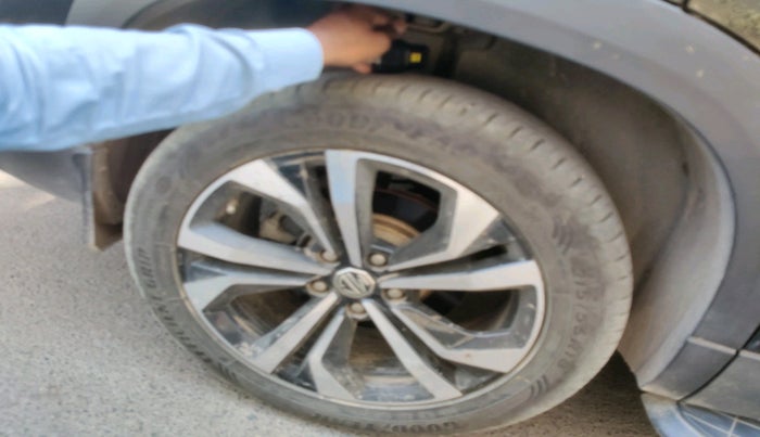 2023 MG HECTOR PLUS SHARP PRO 1.5 PETROL TURBO CVT 7 STR, Petrol, Automatic, 16,504 km, tyre