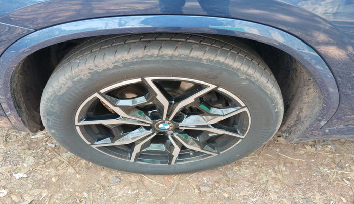 2022 BMW X3 XDRIVE 30I M SPORT, Petrol, Automatic, 43,725 km, tyre