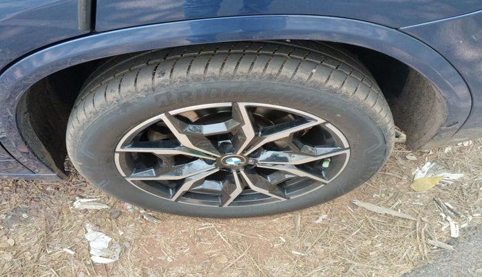 2022 BMW X3 XDRIVE 30I M SPORT, Petrol, Automatic, 43,725 km, tyre