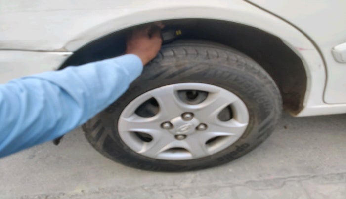 2011 Hyundai Accent GLE, CNG, Manual, 1,30,808 km, tyre