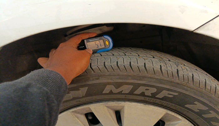 2012 Maruti Swift VDI, Diesel, Manual, 3,67,704 km, tyre