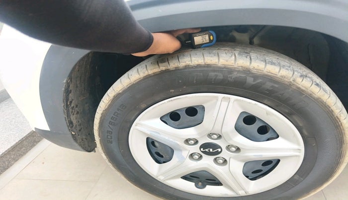 2023 KIA SELTOS HTK 1.5 DIESEL IMT, Diesel, Manual, 87,100 km, tyre