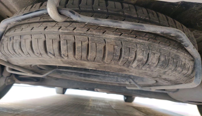 2021 Maruti XL6 ALPHA AT, Petrol, Automatic, 42,326 km, tyre