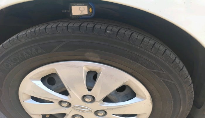 2010 Hyundai i10 SPORTZ 1.2 AT, Petrol, Automatic, 74,411 km, tyre