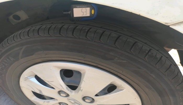 2010 Hyundai i10 SPORTZ 1.2 AT, Petrol, Automatic, 74,411 km, tyre