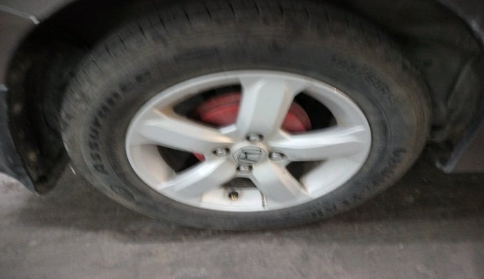 2013 Honda City 1.5L I-VTEC S MT, Petrol, Manual, 1,71,763 km, tyre