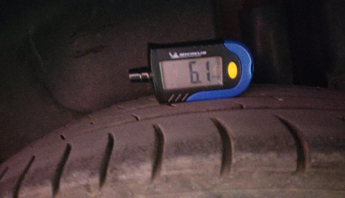 2014 Maruti Swift Dzire VDI, Diesel, Manual, 2,65,559 km, tyre