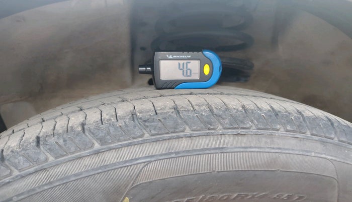 2011 Maruti Swift Dzire VXI, Petrol, Manual, 1,36,622 km, tyre