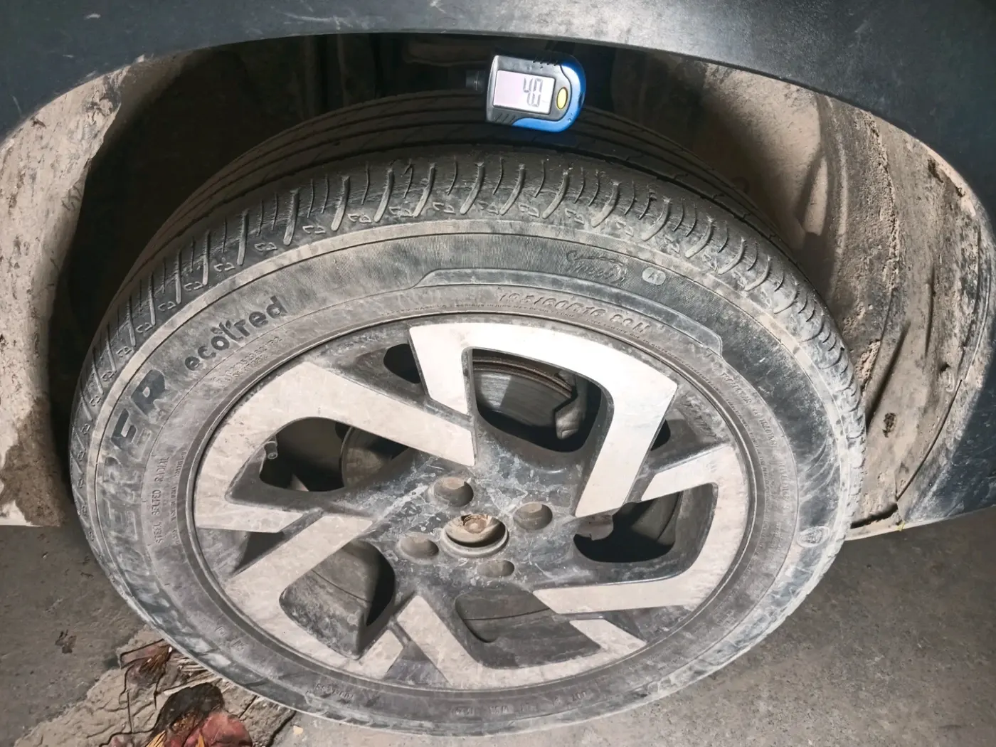 2022 Nissan MAGNITE XV MT, Petrol, Manual, 45,000 km, tyre