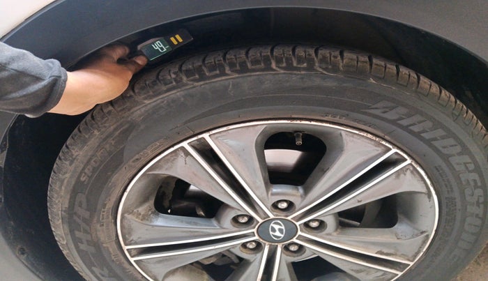 2016 Hyundai Creta SX PLUS AT 1.6 PETROL, Petrol, Automatic, 4,77,708 km, tyre