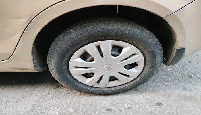 2014 Maruti Swift Dzire VXI, Petrol, Manual, 89,100 km, tyre