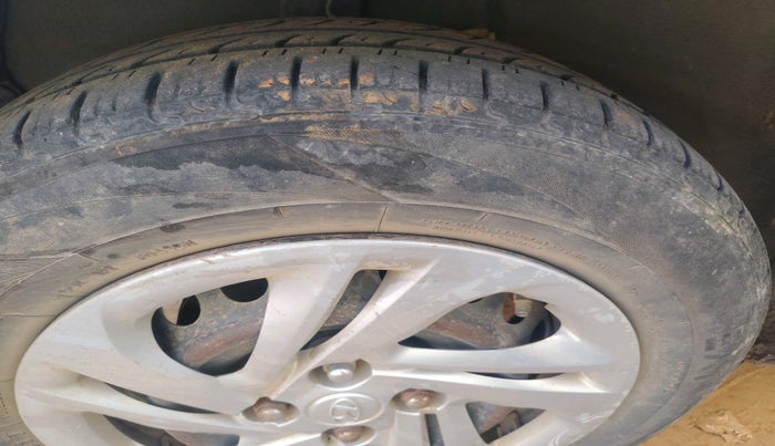 2021 Hyundai AURA S 1.2, Petrol, Manual, 54,503 km, tyre