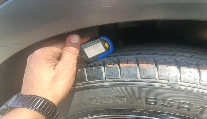 2016 Hyundai Creta SX PLUS 1.6 PETROL, Petrol, Manual, 73,911 km, tyre