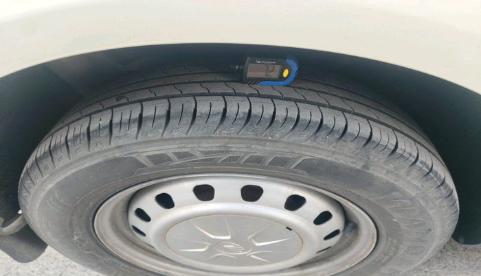 2018 Mahindra MARAZZO M2 8 STR, Diesel, Manual, 20,936 km, tyre