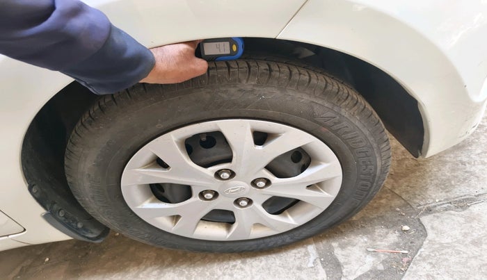 2015 Hyundai Grand i10 MAGNA 1.2 KAPPA VTVT, Petrol, Manual, 39,668 km, tyre