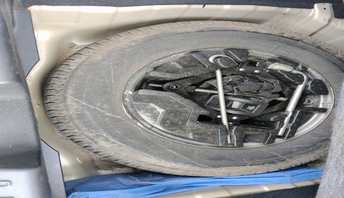 2021 Tata ALTROZ XE DIESEL, Diesel, Manual, 47,119 km, tyre