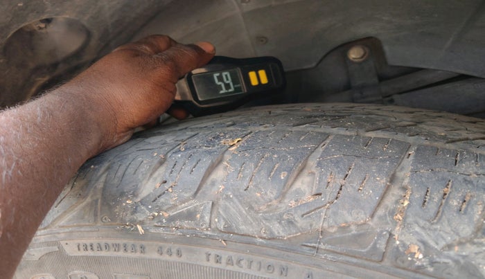 2014 Mahindra XUV500 W8, Diesel, Manual, 1,15,759 km, tyre