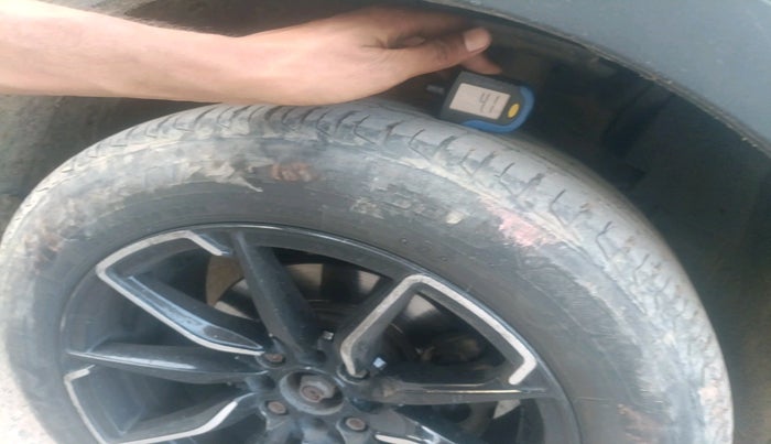 2021 Tata NEXON XE PETROL, Petrol, Manual, 56,288 km, tyre