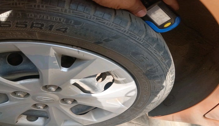 2016 Hyundai Grand i10 SPORTZ 1.2 KAPPA VTVT, Petrol, Manual, 29,520 km, tyre