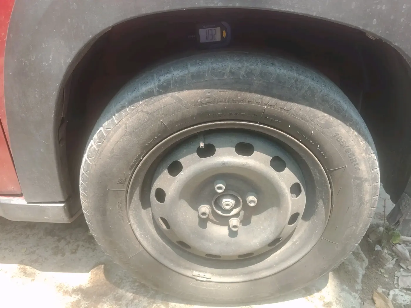 2018 Mahindra KUV 100 NXT K4+ D 6 STR, Diesel, Manual, 1,25,000 km, tyre