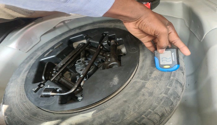 2011 Hyundai i10 SPORTZ 1.2 AT, Petrol, Automatic, 1,09,545 km, tyre