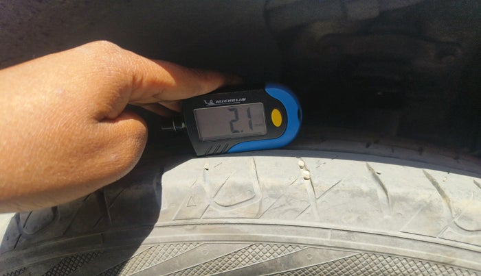 2022 KIA SELTOS HTE 1.5 DIESEL, Diesel, Manual, 1,49,600 km, tyre