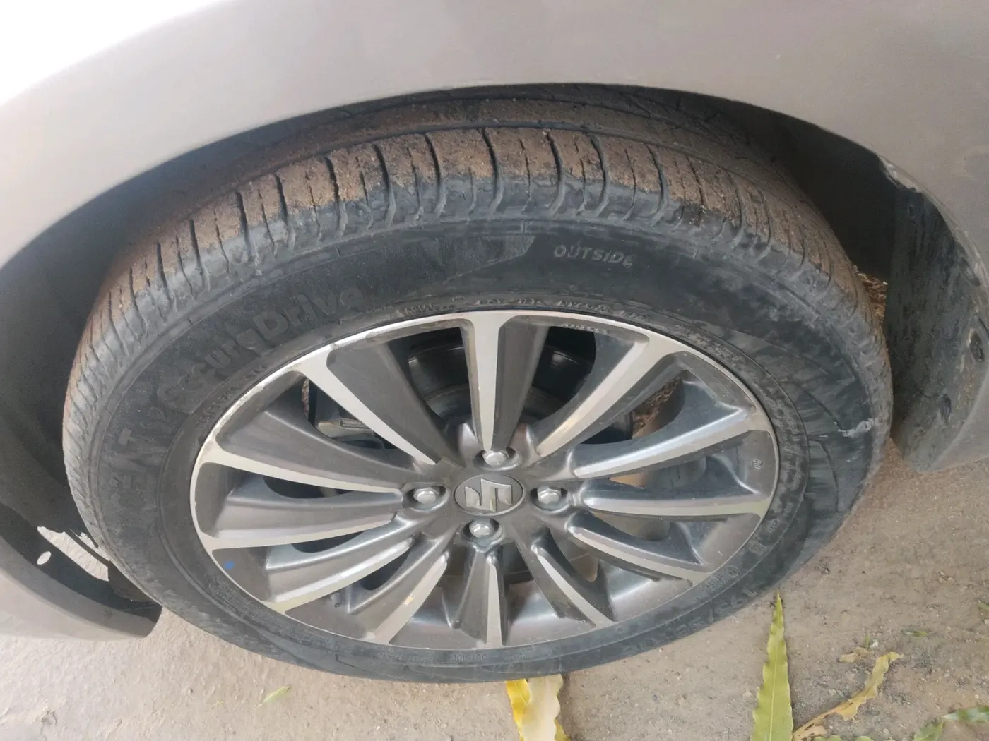 2020 Maruti Ciaz ALPHA 1.5 SHVS PETROL, Petrol, Manual, 1,09,303 km, tyre