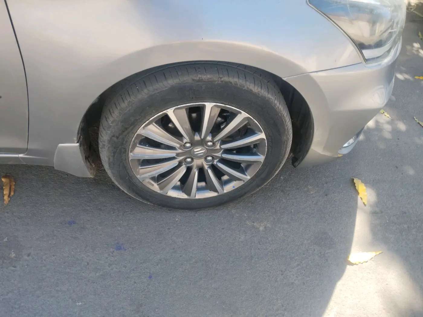 2020 Maruti Ciaz ALPHA 1.5 SHVS PETROL, Petrol, Manual, 1,09,303 km, tyre