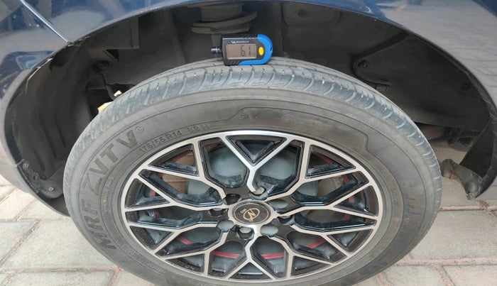 2023 Tata Tiago XZ PLUS CNG, CNG, Manual, 41,029 km, tyre