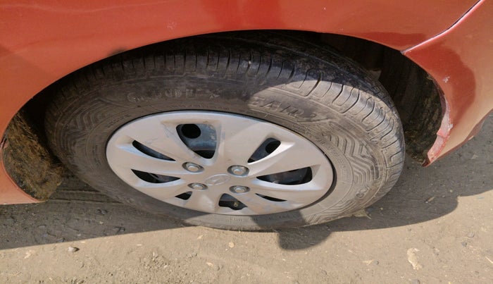 2012 Hyundai i10 MAGNA 1.2, Petrol, Manual, 55,852 km, tyre