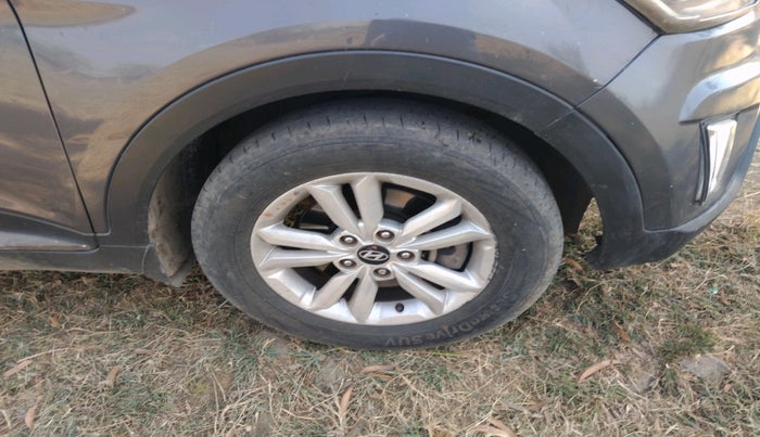 2015 Hyundai Creta SX 1.6 DIESEL, Diesel, Manual, 1,71,620 km, tyre