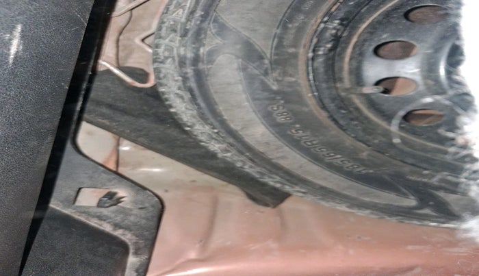 2017 Maruti Baleno ZETA CVT PETROL 1.2, CNG, Automatic, 1,41,537 km, tyre