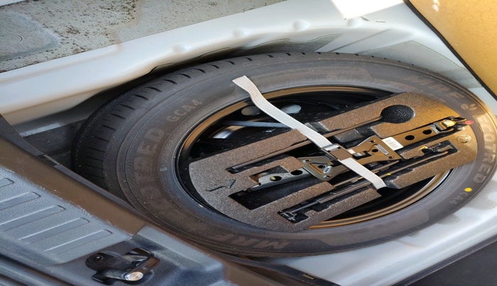 2023 Volkswagen TAIGUN GT PLUS 1.5 TSI DSG, Petrol, Automatic, 25,891 km, tyre