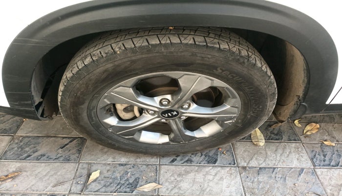 2020 KIA SELTOS HTK PLUS 1.5 DIESEL, Diesel, Manual, 98,619 km, tyre