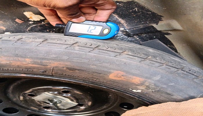 2008 Honda City ZX GXI 10TH ANNIVERSARY EDITION, Petrol, Manual, 2,58,560 km, tyre