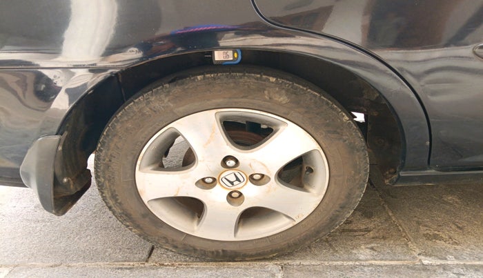 2008 Honda City ZX GXI 10TH ANNIVERSARY EDITION, Petrol, Manual, 2,58,560 km, tyre