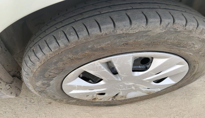 2012 Maruti Swift Dzire VDI, Diesel, Manual, 1,26,930 km, tyre