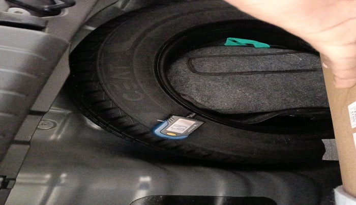 2023 Hyundai GRAND I10 NIOS SPORTZ AMT 1.2 KAPPA VTVT, Petrol, Automatic, 15,310 km, tyre