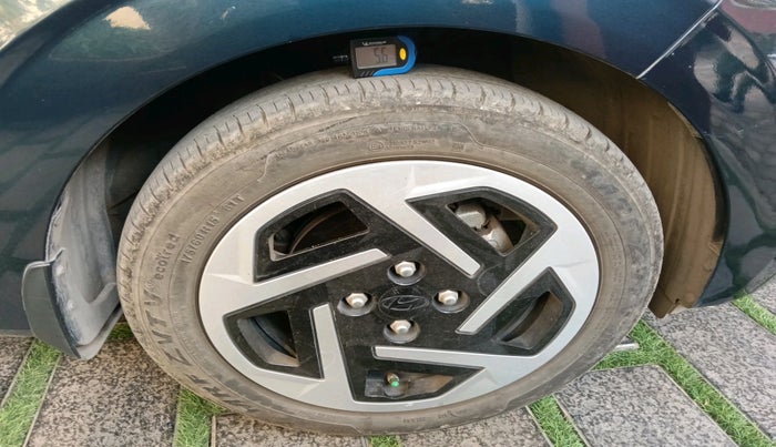 2023 Hyundai GRAND I10 NIOS SPORTZ AMT 1.2 KAPPA VTVT, Petrol, Automatic, 15,310 km, tyre