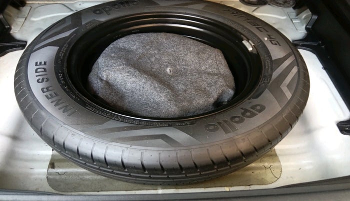 2022 Hyundai Creta E 1.5 DIESEL, Diesel, Manual, 1,89,414 km, tyre