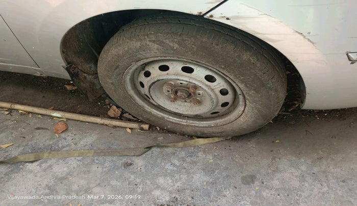 2014 Tata Indica Vista LS TDI, Diesel, Manual, 1 km, tyre