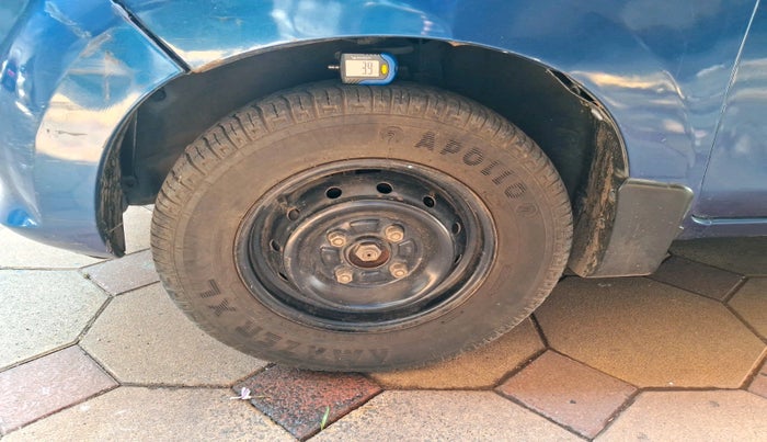 2013 Maruti Alto 800 LXI CNG, CNG, Manual, 37,692 km, tyre