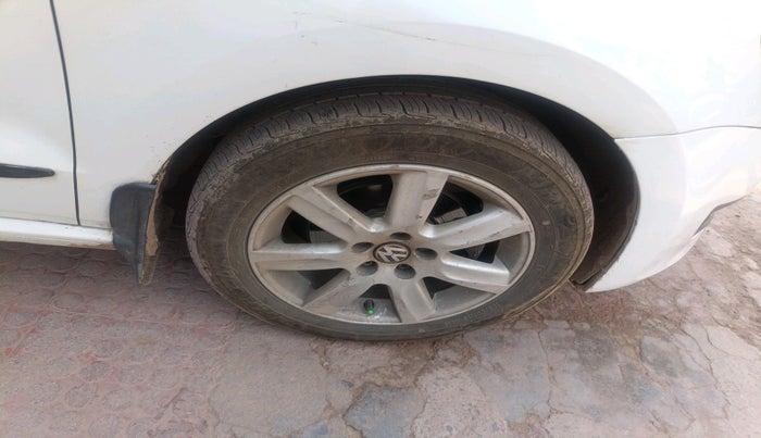 2011 Volkswagen Polo HIGHLINE1.2L, Petrol, Manual, 89,262 km, tyre