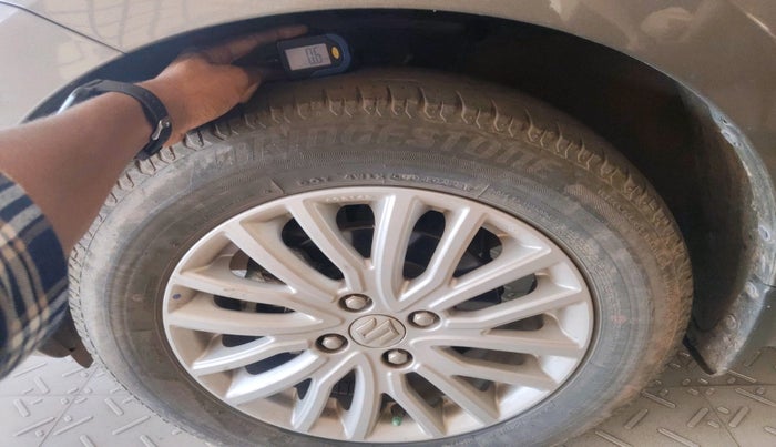 2021 Maruti Dzire ZXI AMT, Petrol, Automatic, 48,496 km, tyre