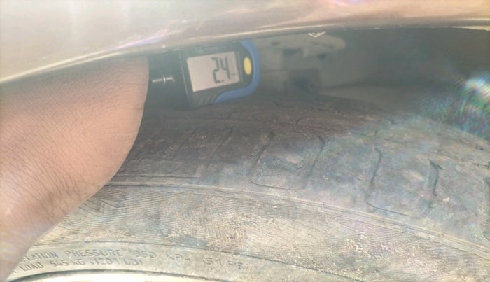 2017 Maruti Ciaz ZDI+ SHVS, Diesel, Manual, 75,909 km, tyre