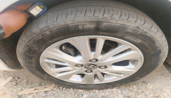 2020 Toyota YARIS G CVT, Petrol, Automatic, 49,303 km, tyre