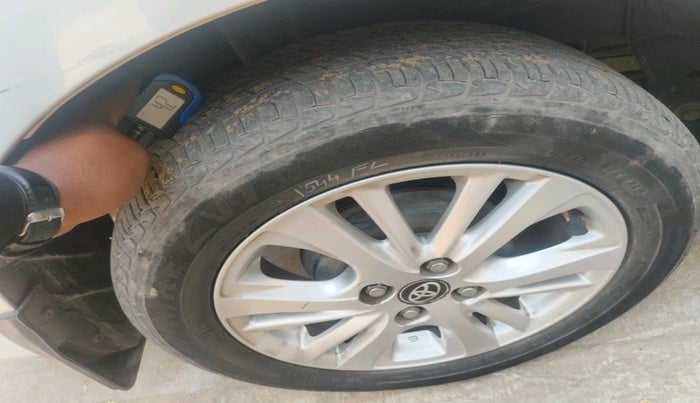 2020 Toyota YARIS G CVT, Petrol, Automatic, 49,303 km, tyre