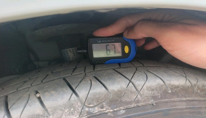 2016 Ford Ecosport TITANIUM 1.5L DIESEL, Diesel, Manual, 1,37,176 km, tyre