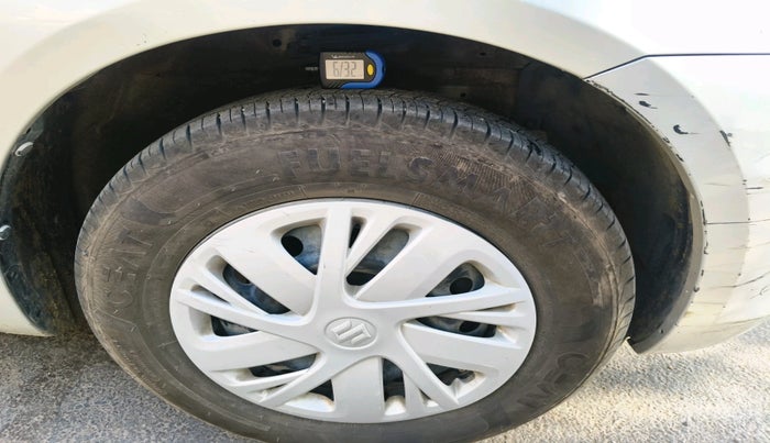 2014 Maruti Swift VXI, Petrol, Manual, 65,606 km, tyre